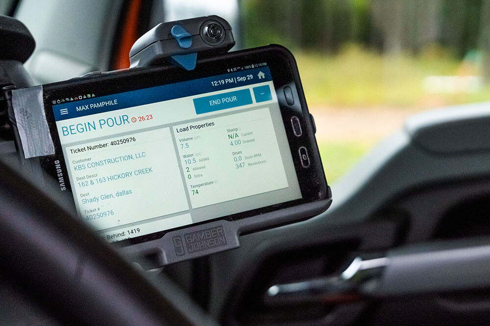 loadassurance2 tablet inside the cab of a truck showing pour status